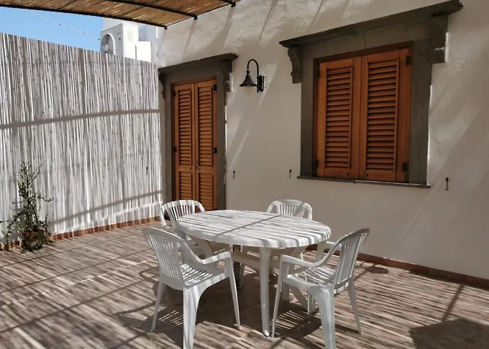 Anfora Blu Tatil Evi Canneto (Lipari)