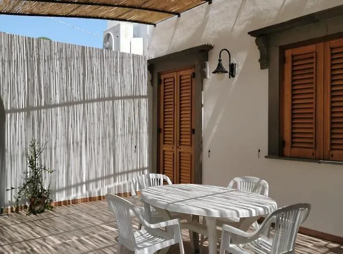 Anfora Blu Tatil Evi Canneto (Lipari)
